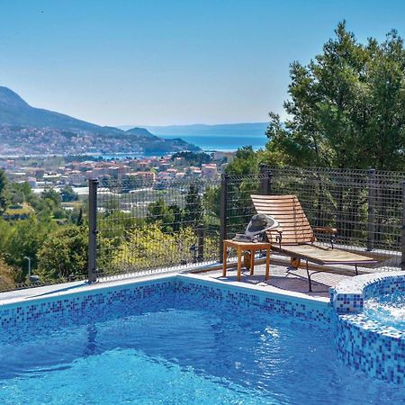 Lovely Home In Split With Jacuzzi 外观 照片